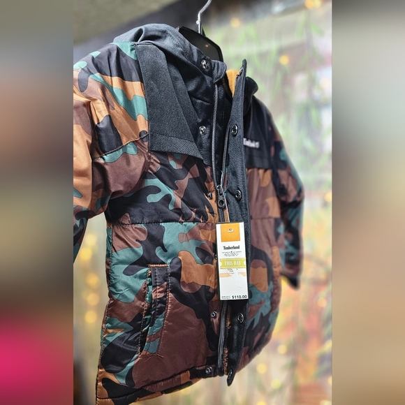 Boys Puffer Jacket - Picture 6 of 9